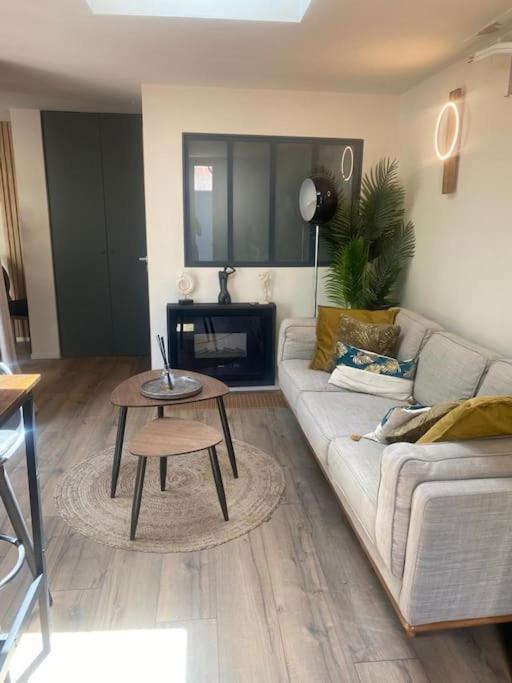 A Lombre Du Magnolia Appartement *
